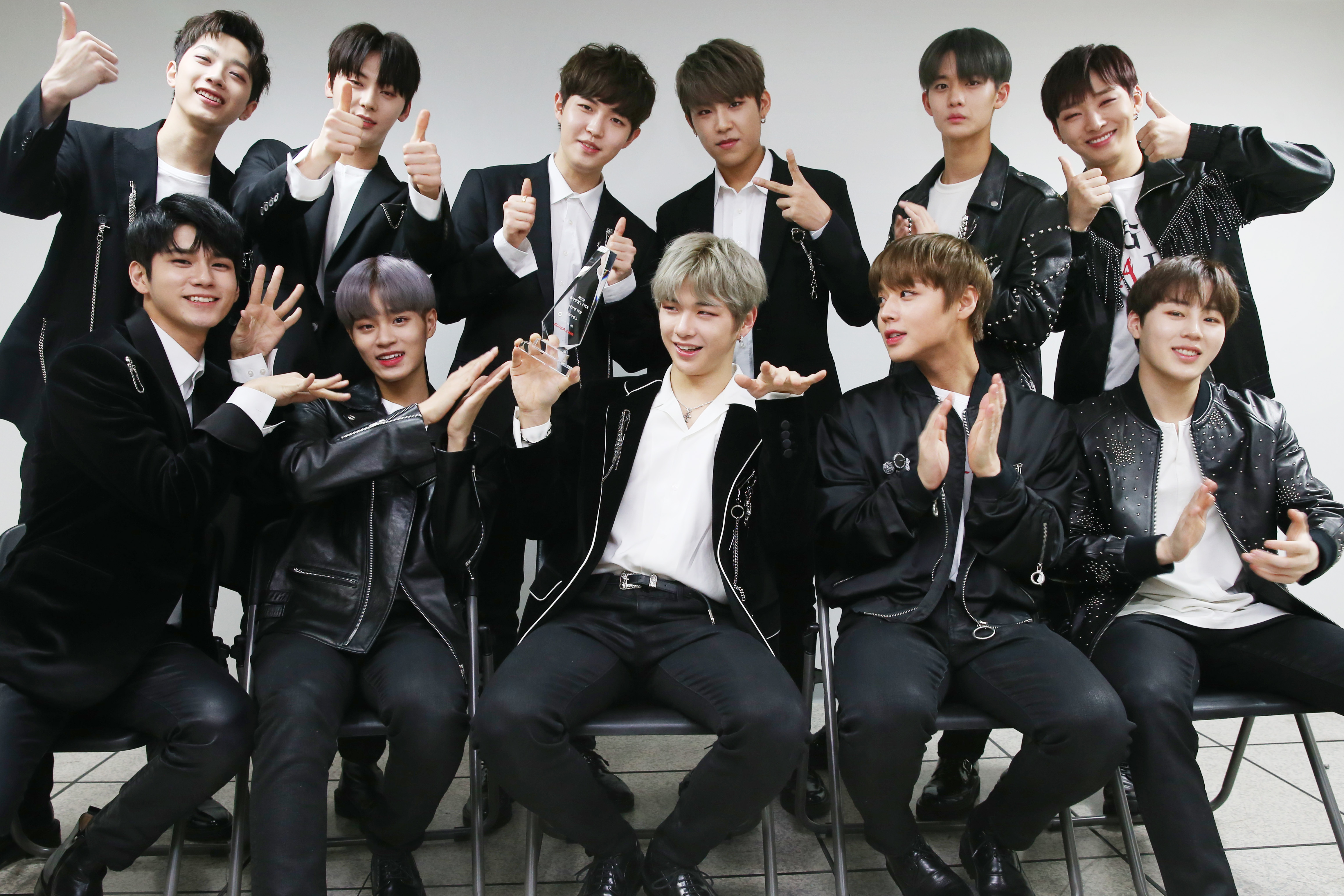 2_워너원.jpg
