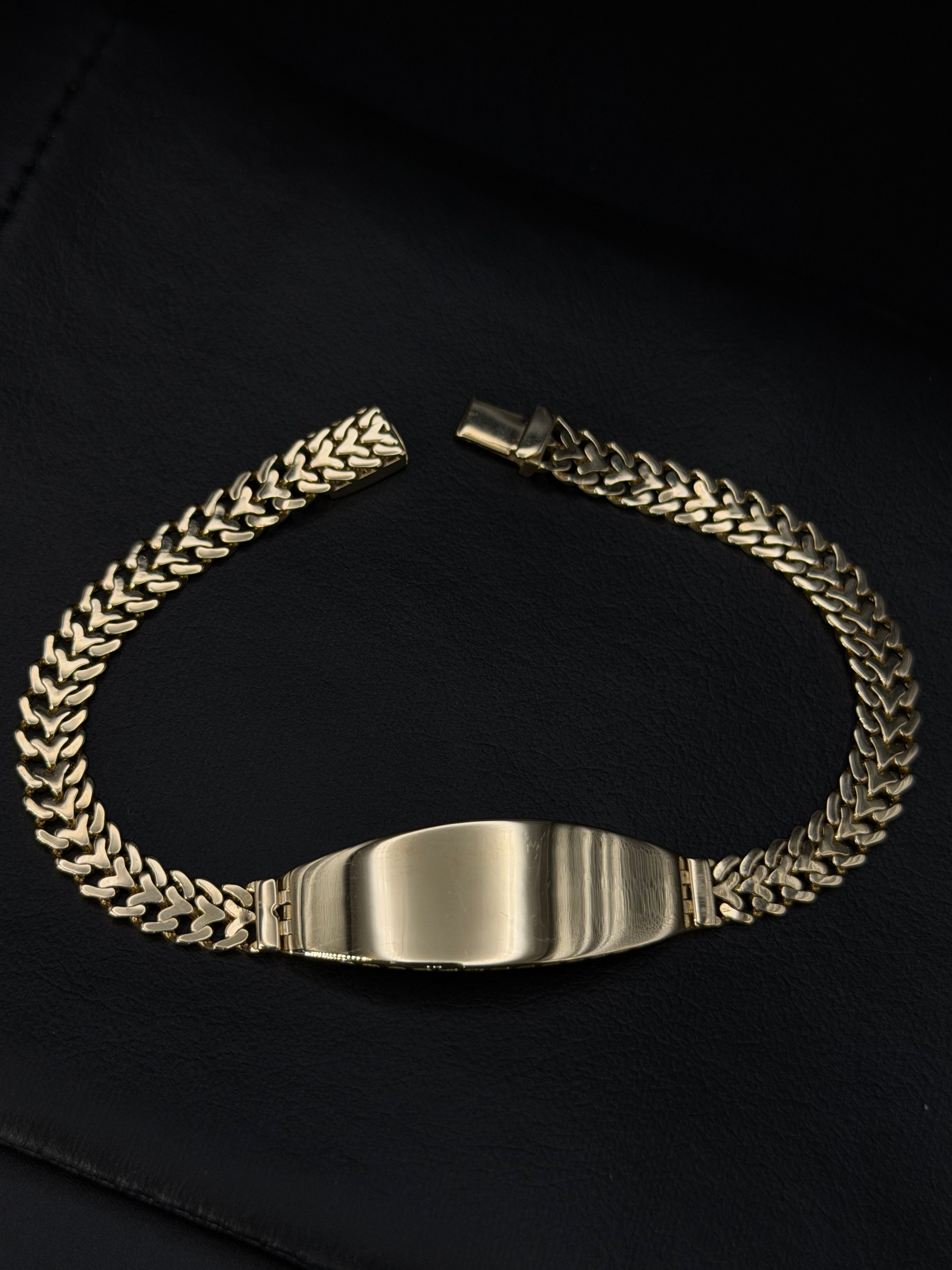 Semi-Solid Petatillo ID Bracelet