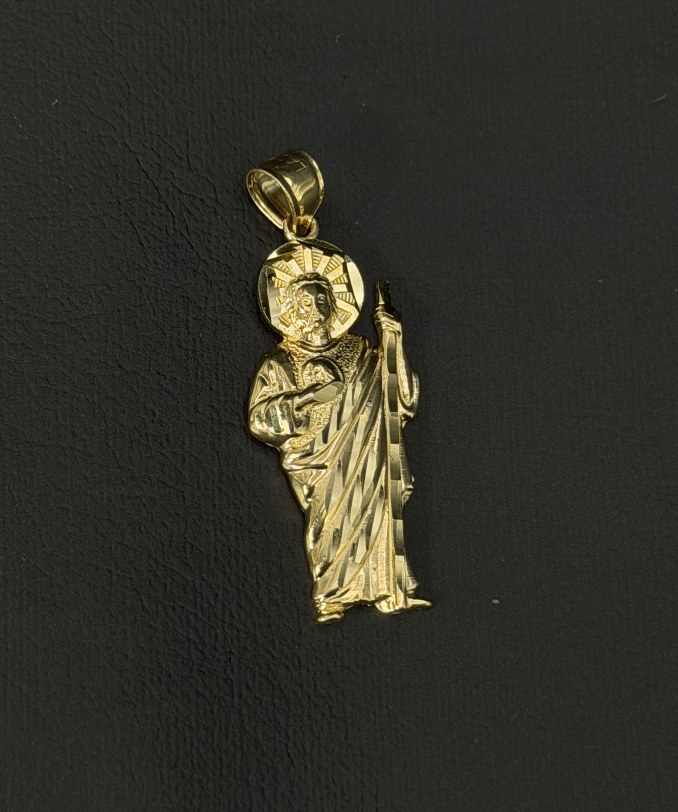 10K San Judas Pendant (Small size)