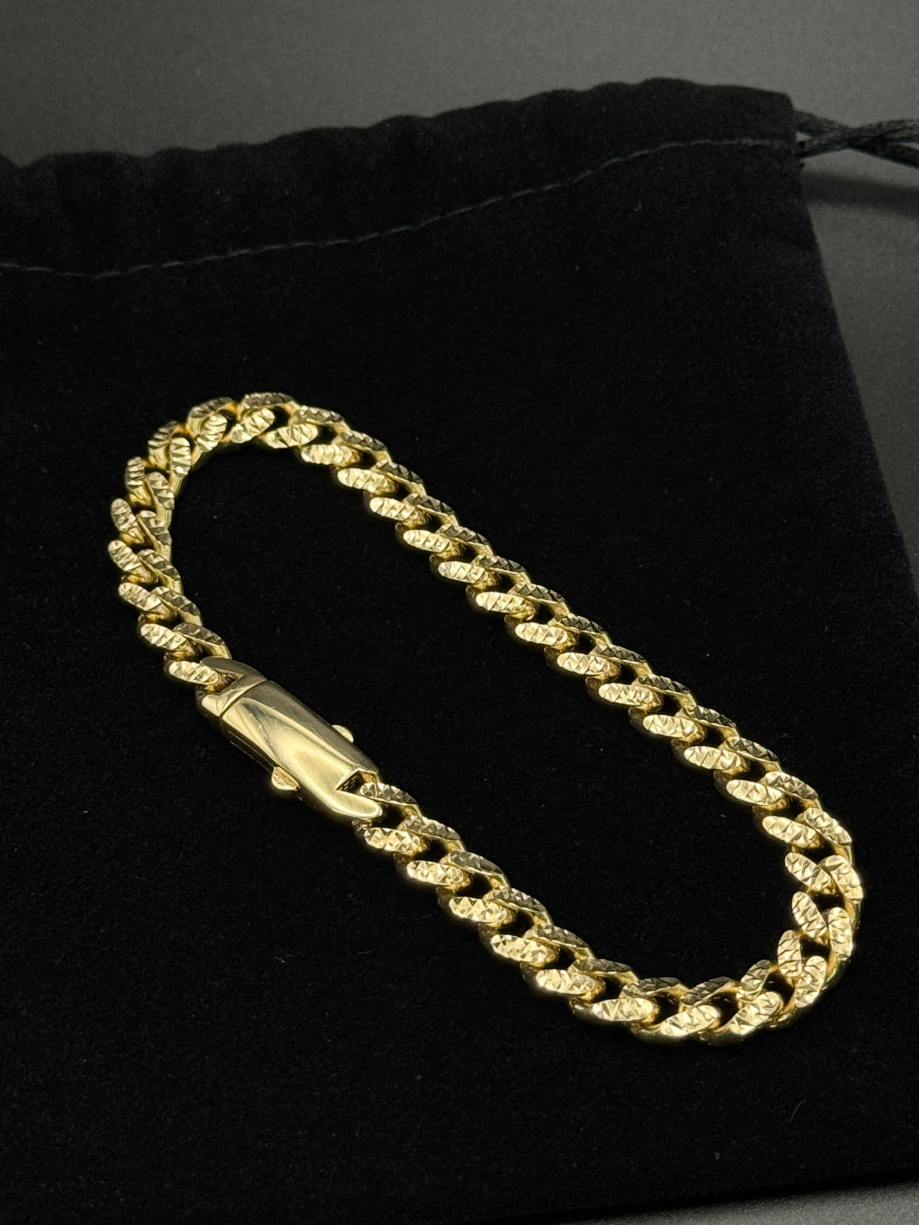 Unisex Diamond-Cut Miami Cuban Bracelet