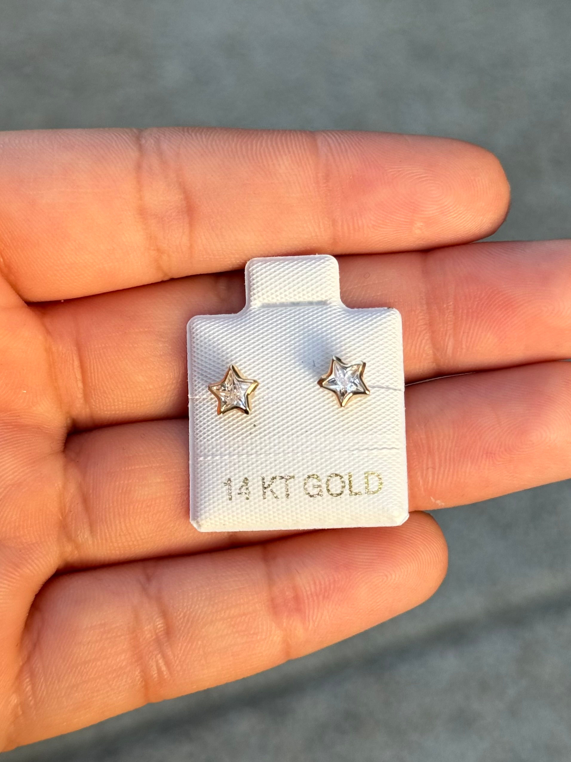 14K Gold Star Earrings