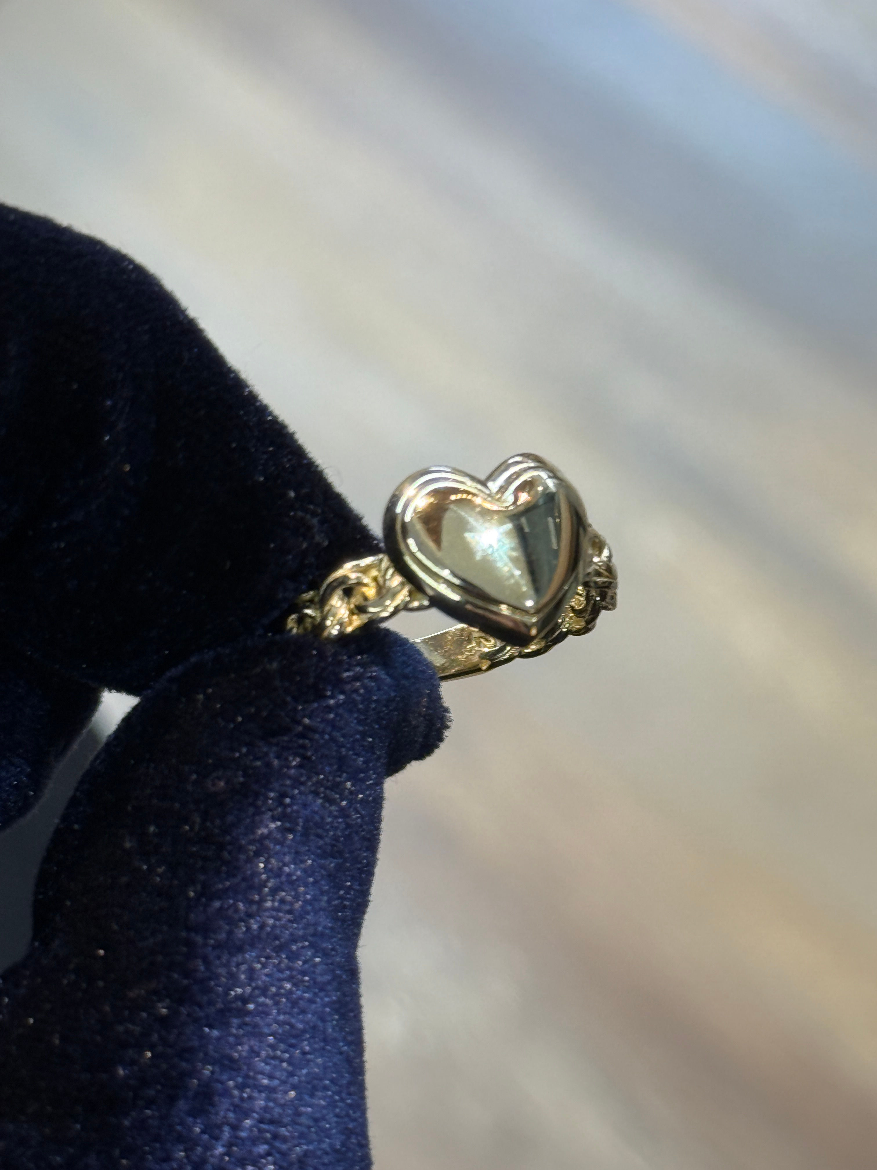 Women's Heart Chinolink Ring