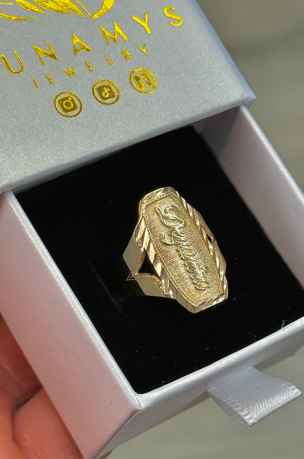 Thumbnail: Women's Custom Name Ring