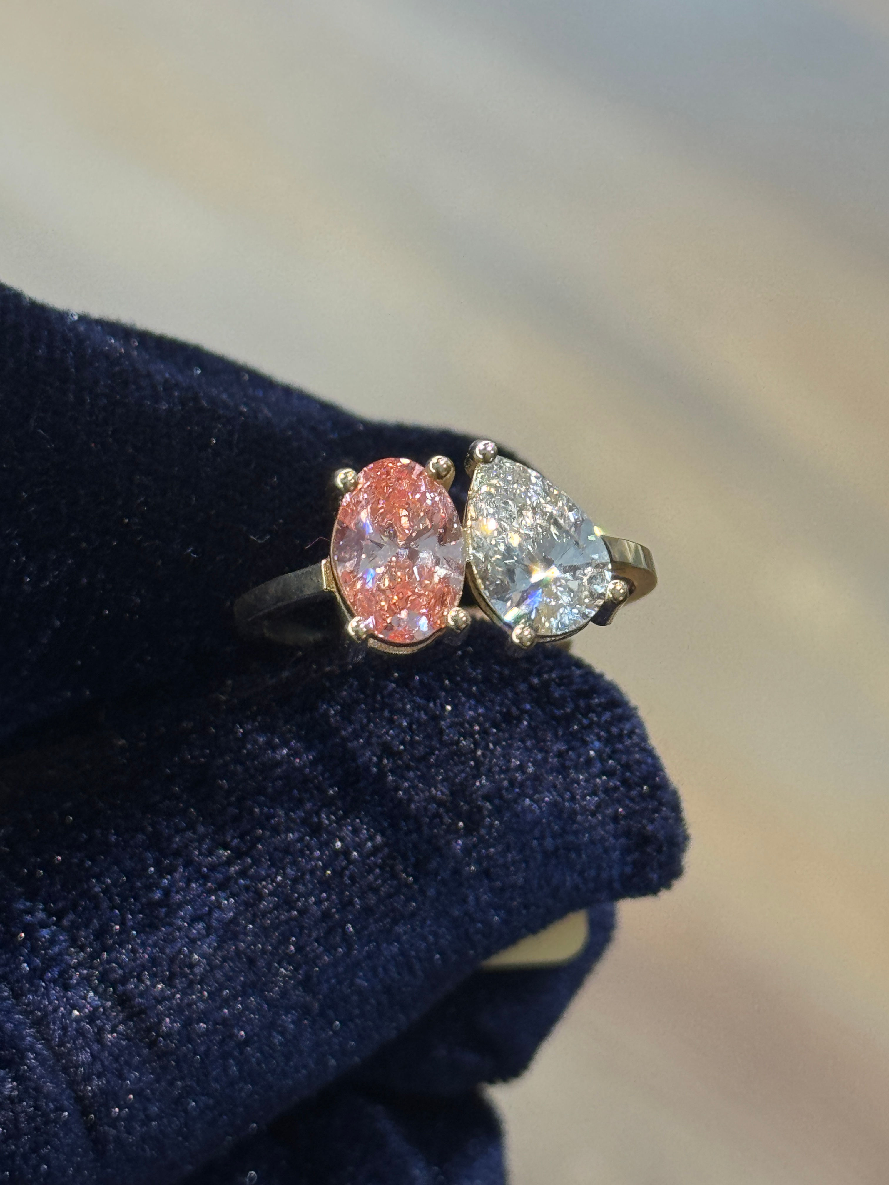 Women's Diamond Ring