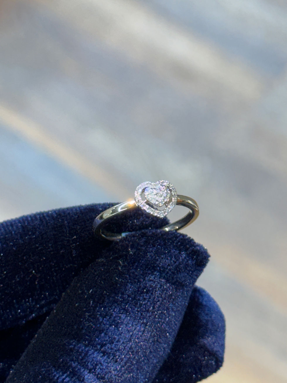 Women's Diamond Heart Ring