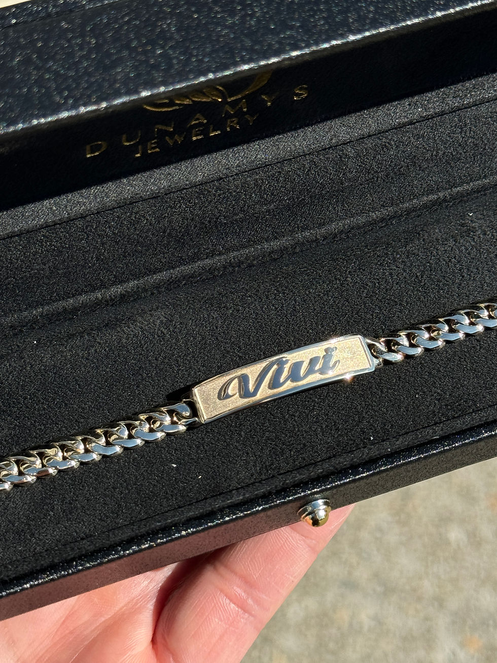Thumbnail: Women's Solid Cuban ID Bracelet