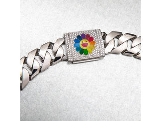 Ben Baller revela la cadena diseñada por Takashi Murakami para J Balvin