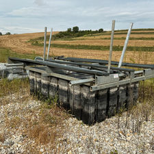 Dock, boat dock, boat lift, used dock, used boat lift, roof dock, aluminum lift, floating lift, floating dock, stationary dock
