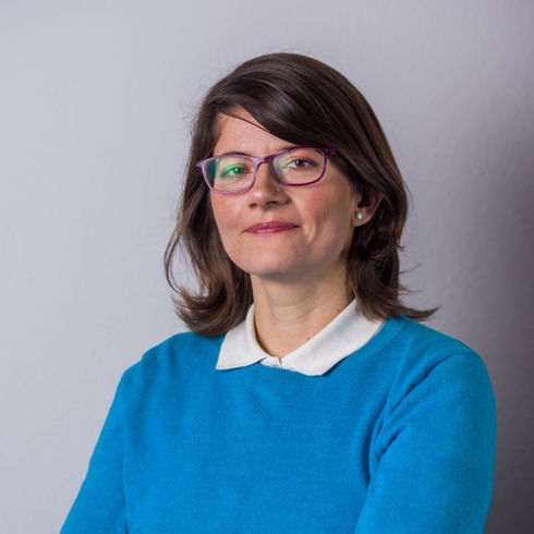 Dr_Kovacs_Petra_profil_2000.jpeg