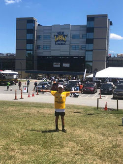 37900344_687902938215771_579621235341446