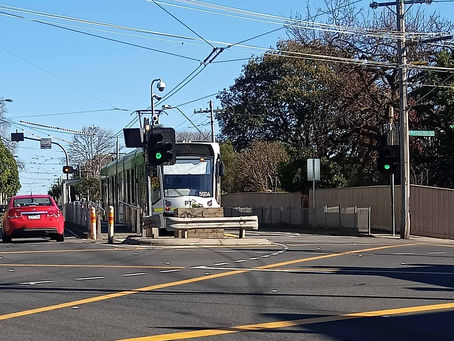 Why the Glen Iris Tram does not go to Ashburton