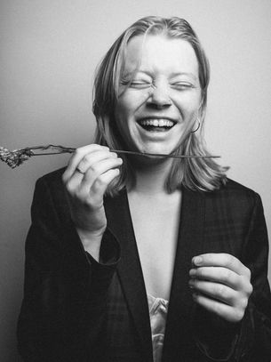 Rosie Frater-Taylor: Unveiling the Bold Evolution of "Featherweight"