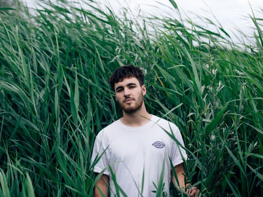 Don't Be Afraid To Let Them Show: James Humphrys Releases Single 'Colour'