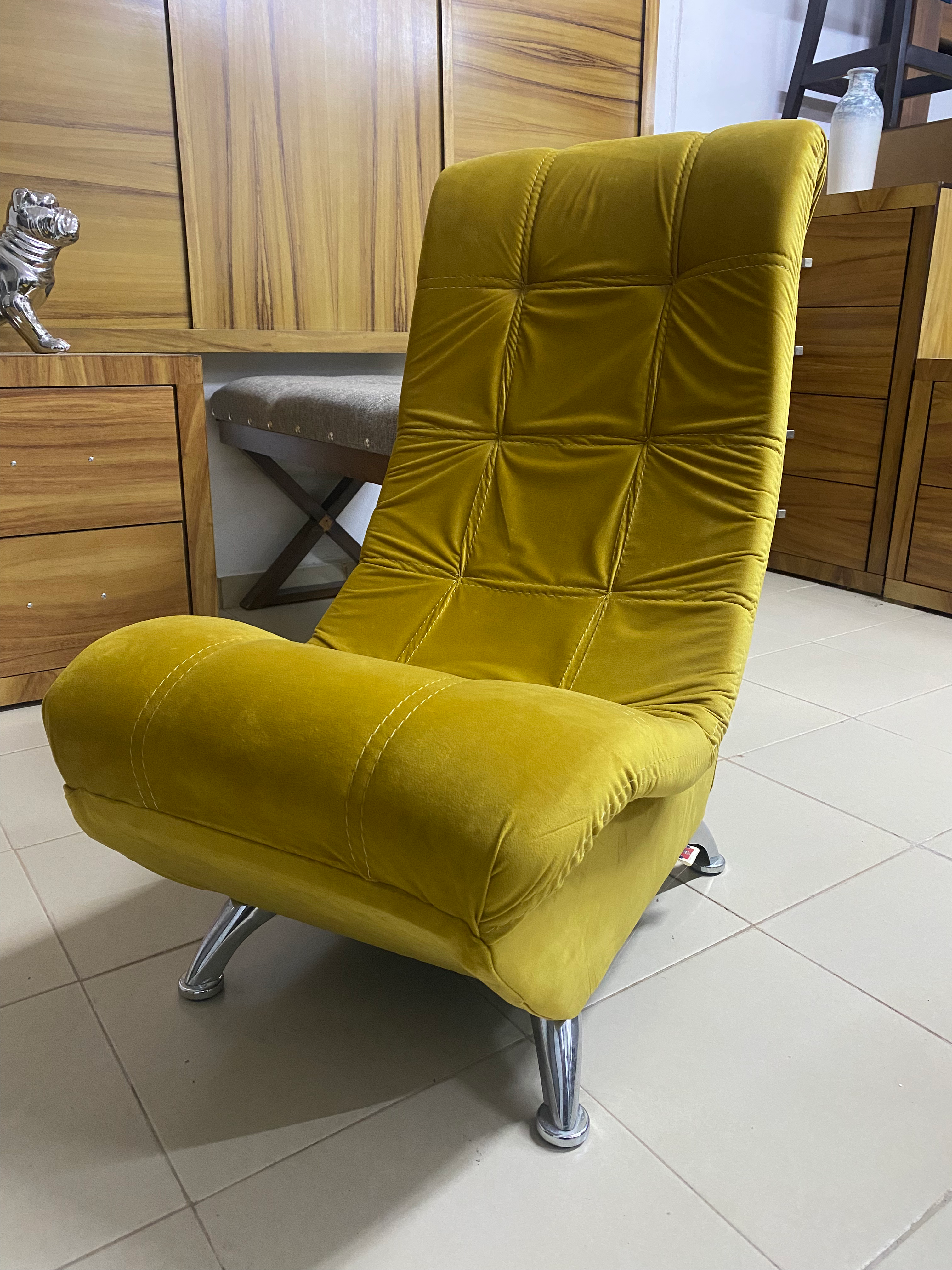 SILLON DECORATIVO -DIFERENTES COLORES- MOD. TERCIOPELO