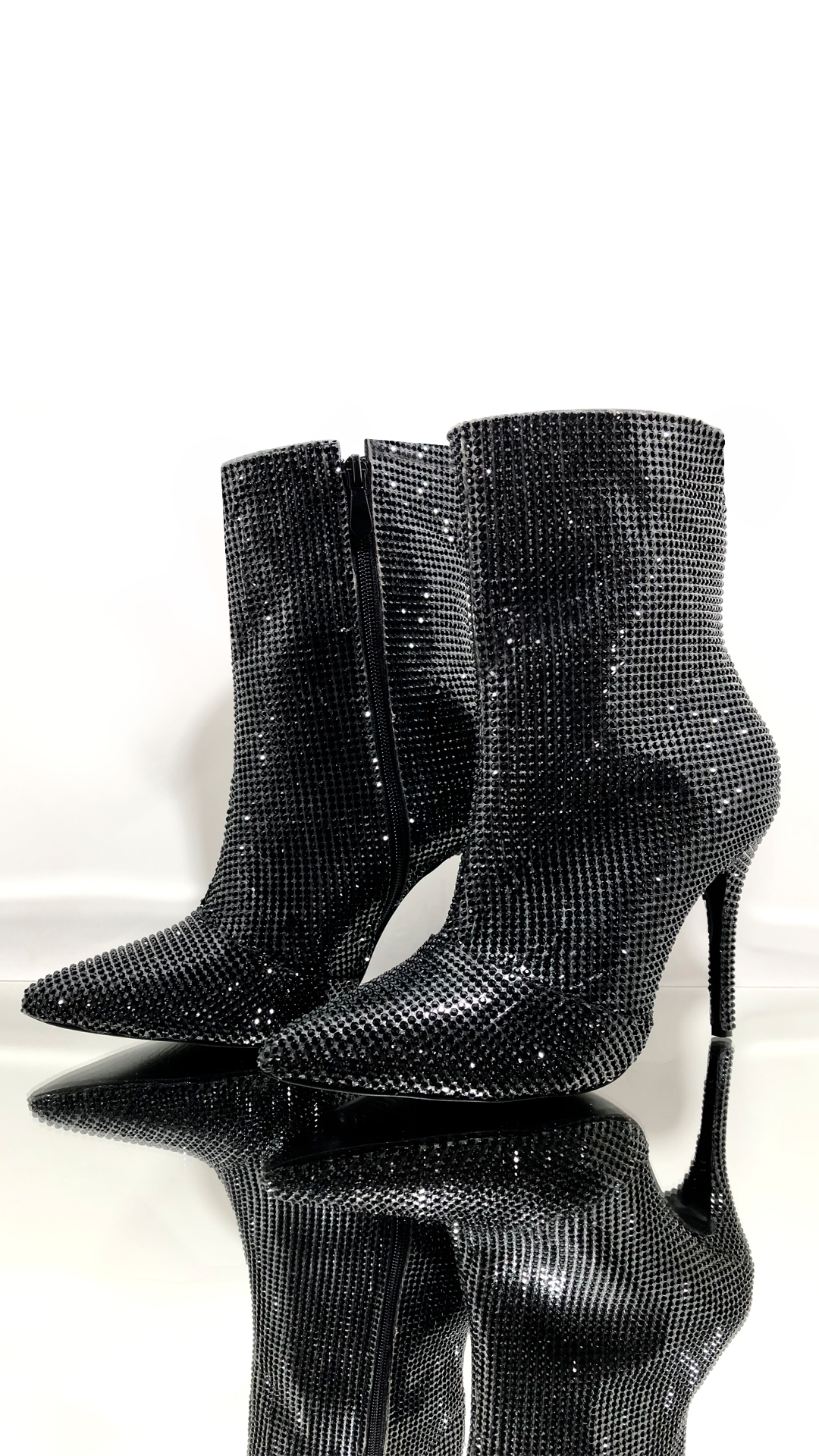 Bota Stiletto cristais pretos