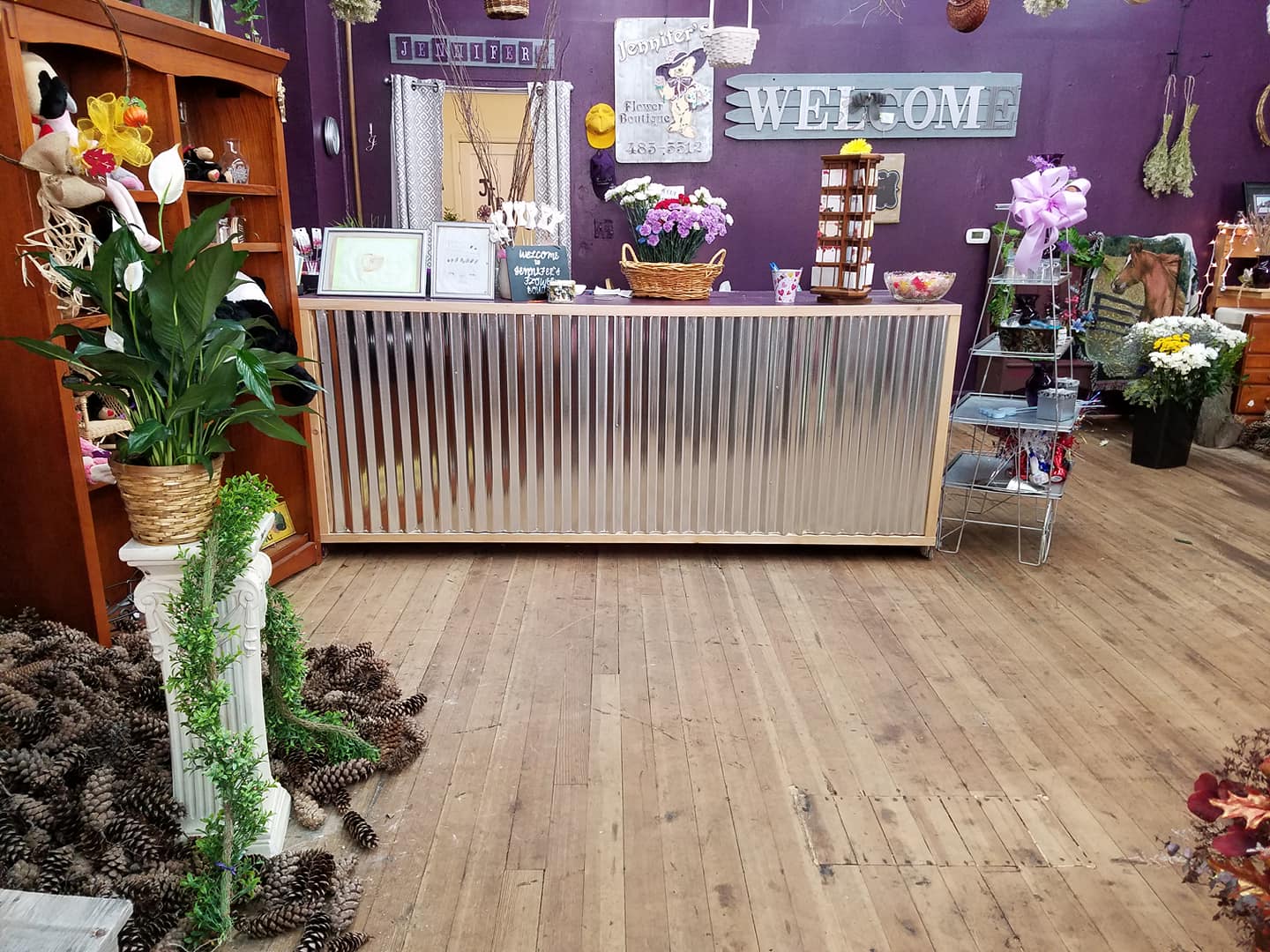 Jennifer's Flower Boutique fresh flowers in Fortville, IN