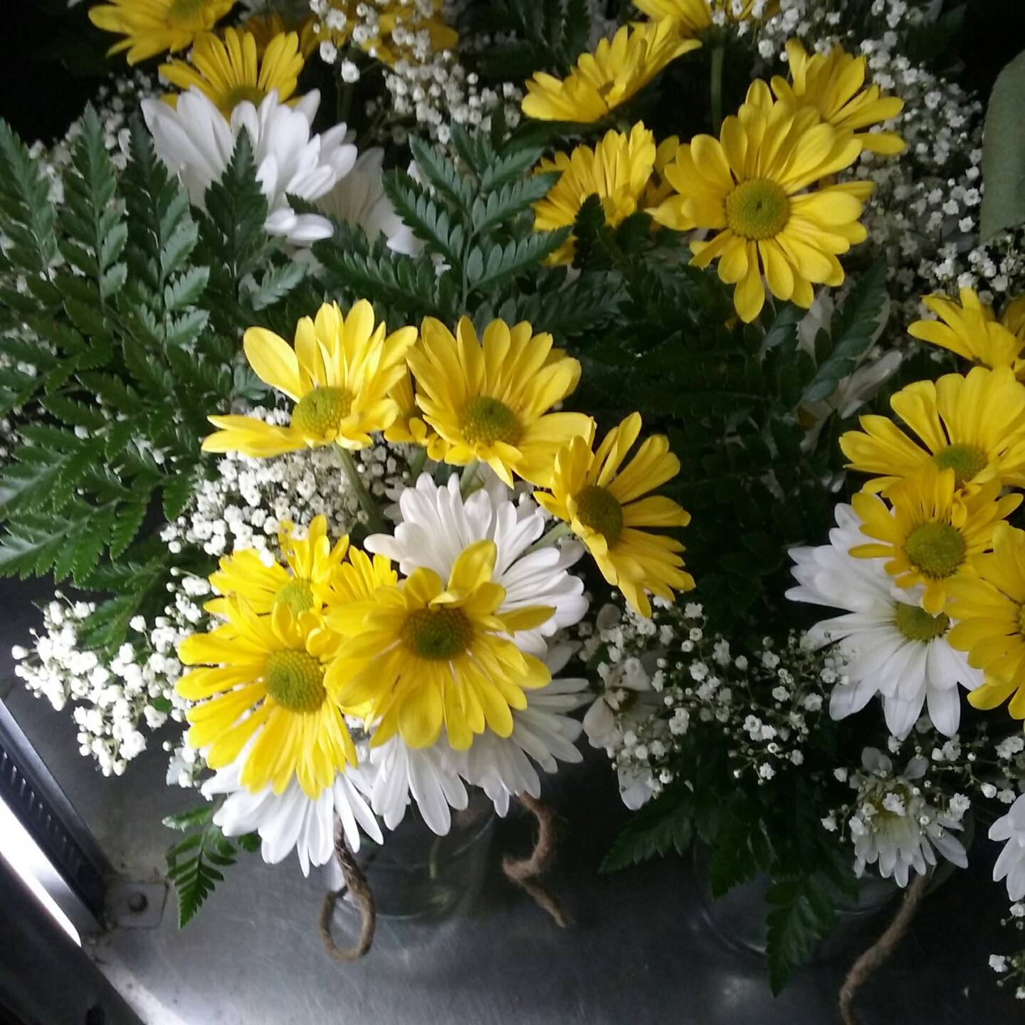 Jennifer's Flower Boutique Fresh flowers