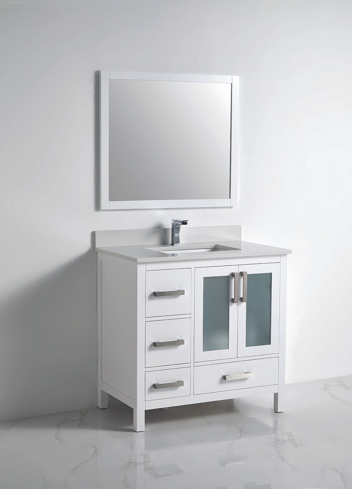 Item: BCB1336 35″ x D 21″ x H 34-1/4″