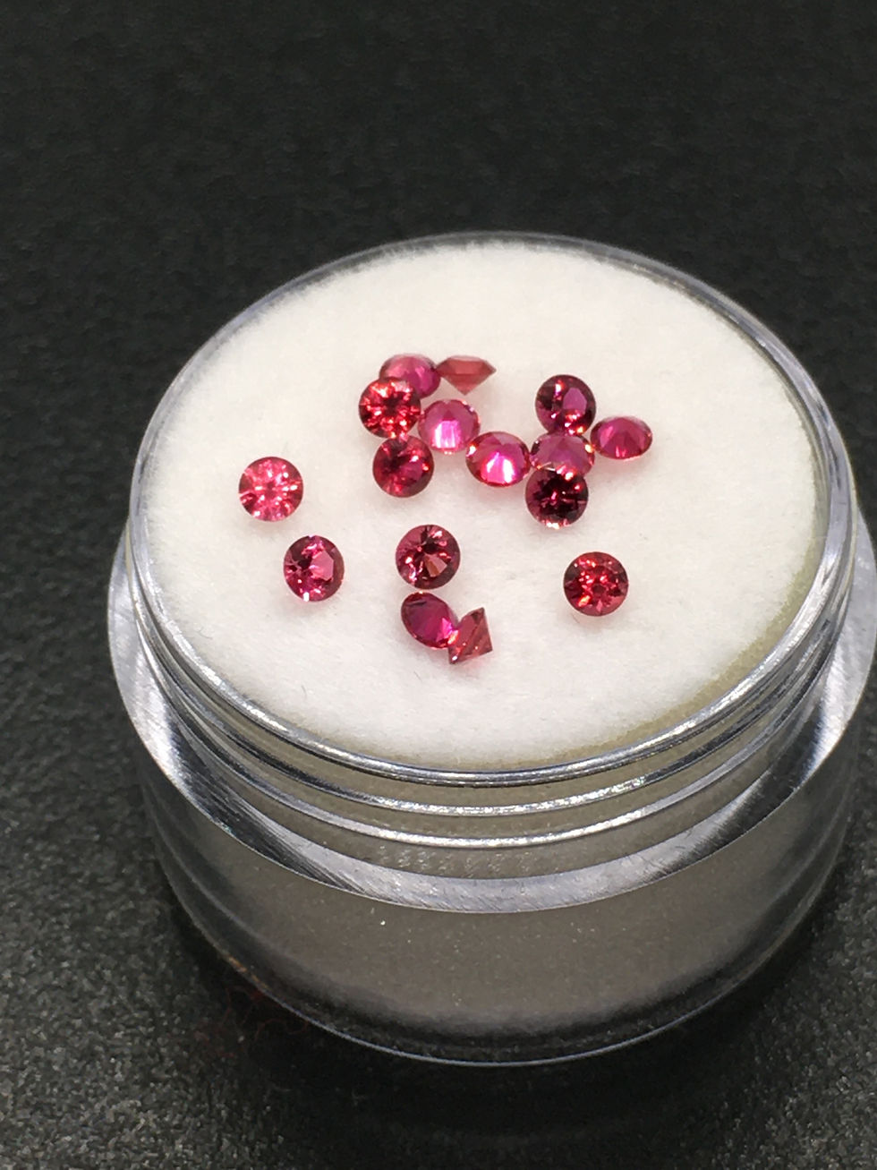 Ruby | Round | One piece of 2.3 mm