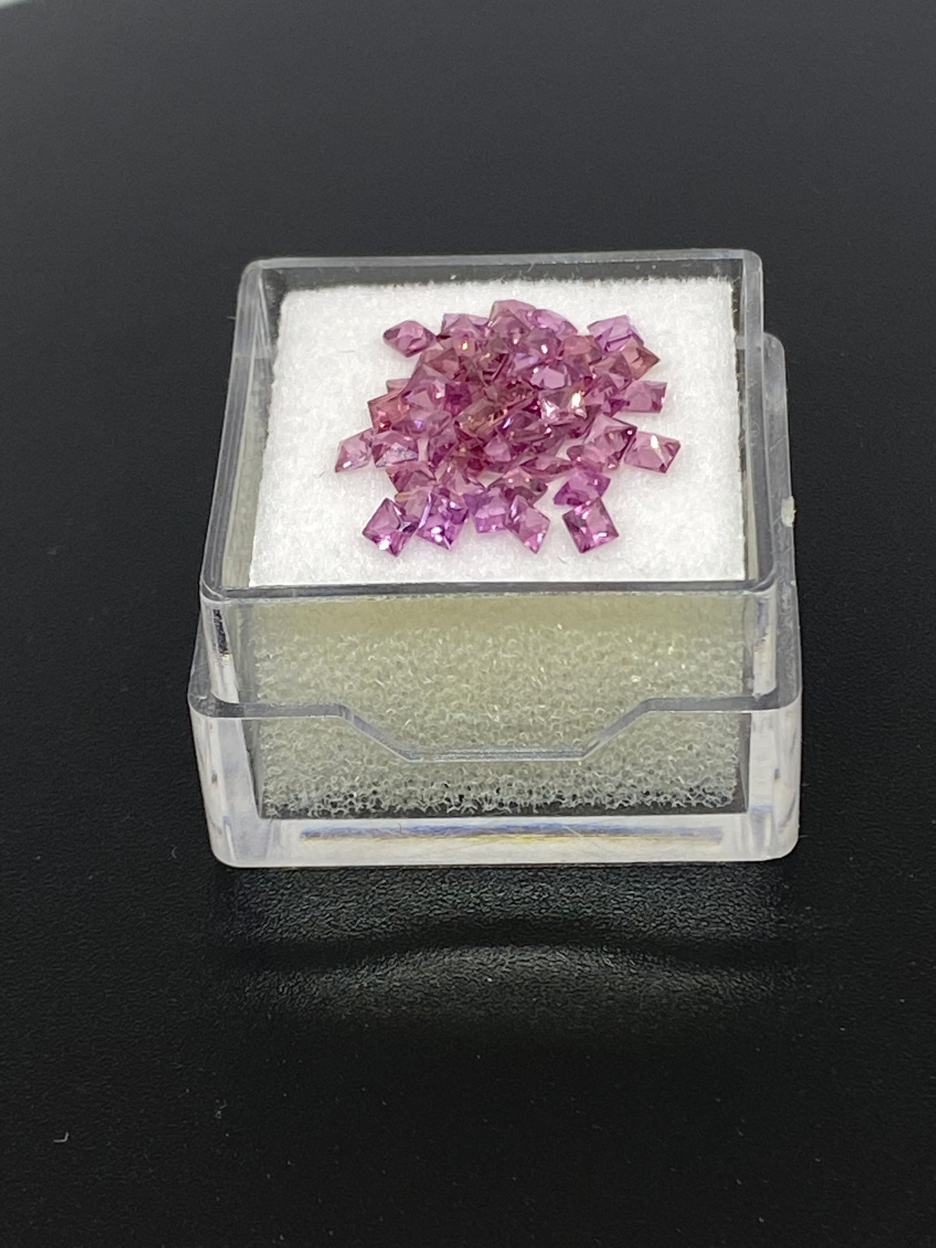 Umbalite Garnet | Square | Five pieces of 2 mm