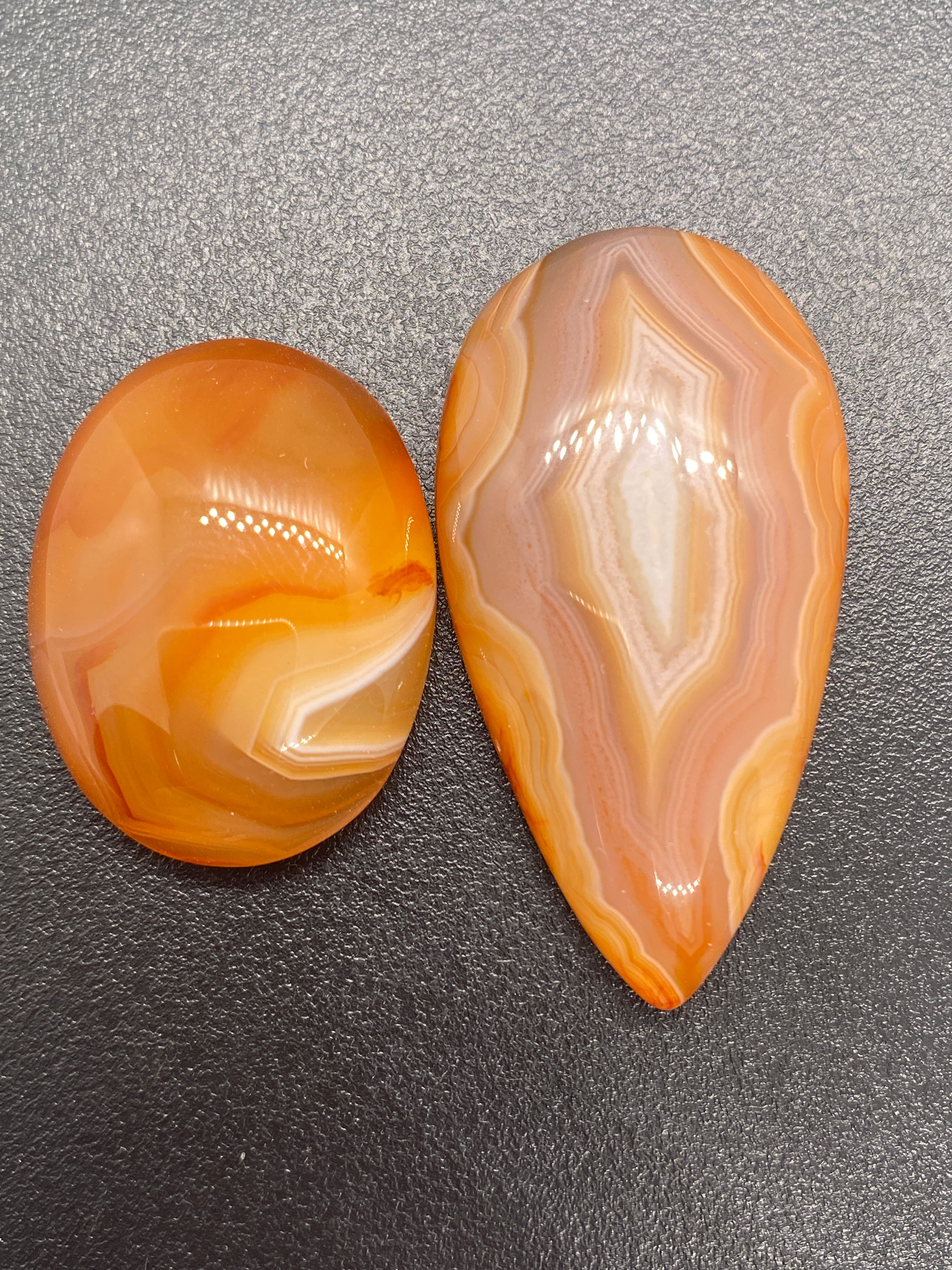 Carnelian | Mixed Shapes | 43 mm