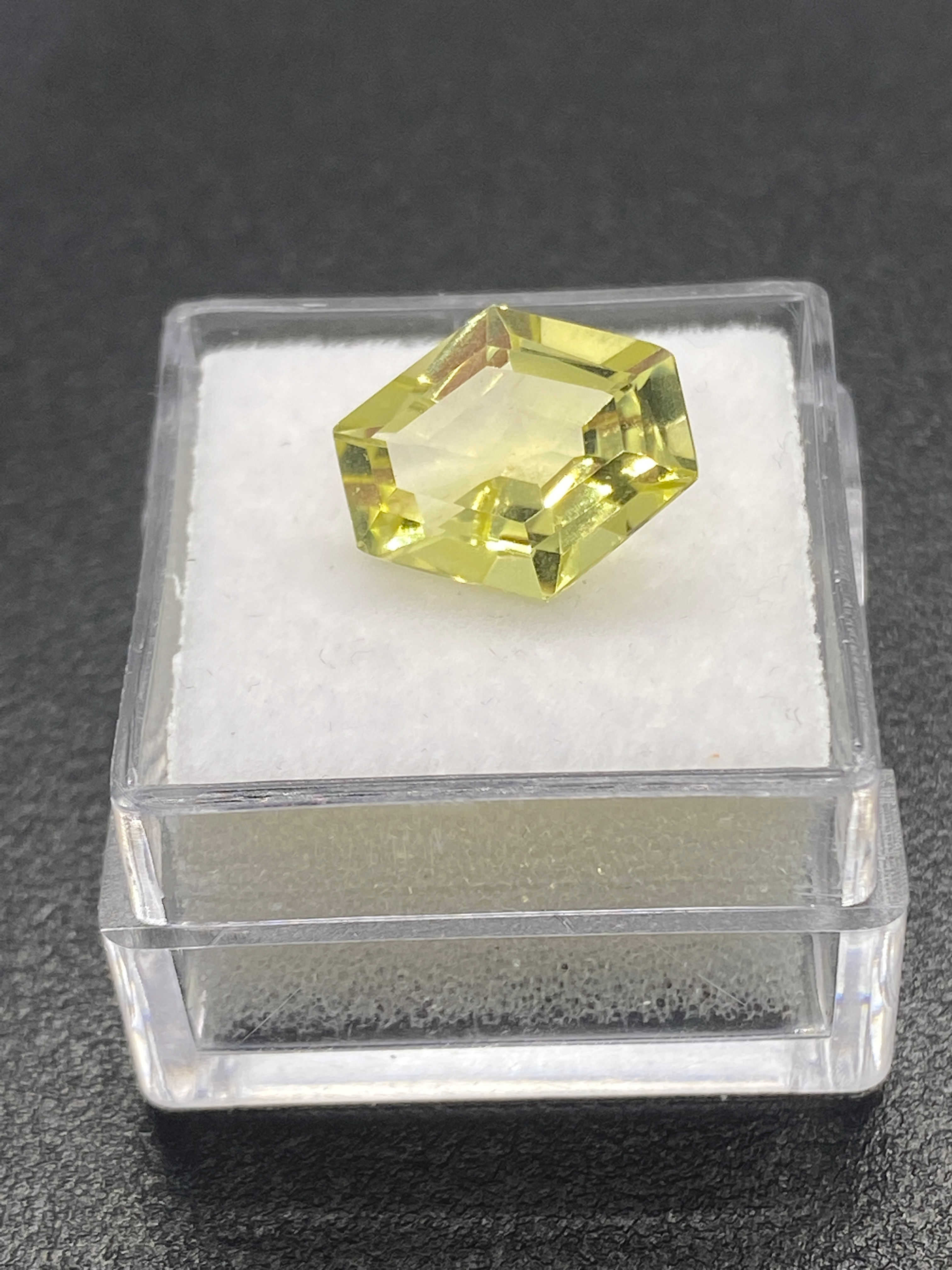 Lemon Quartz | Hexagon | 12 mm