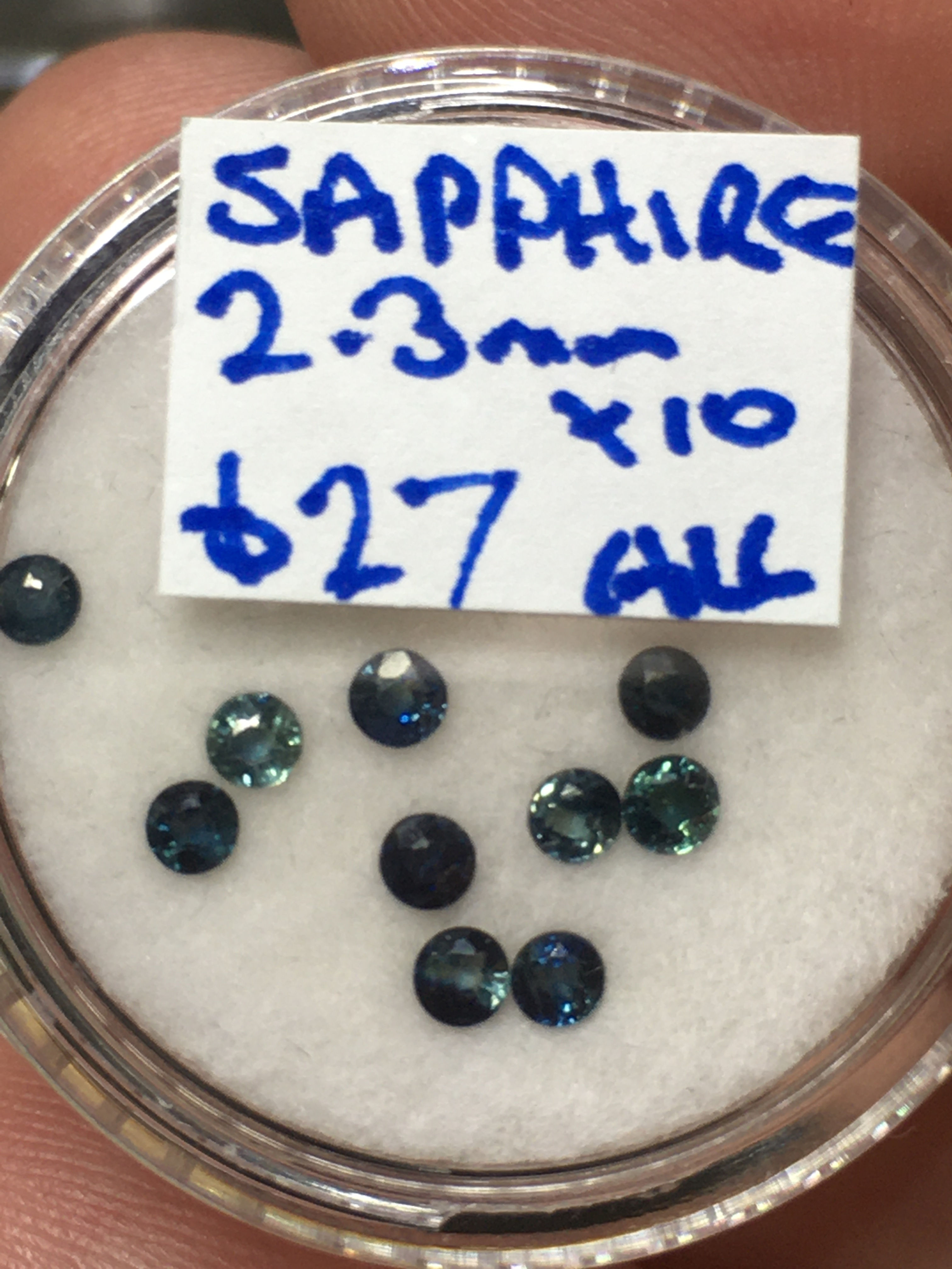 Sapphire l 2.3 mm l ten pieces 