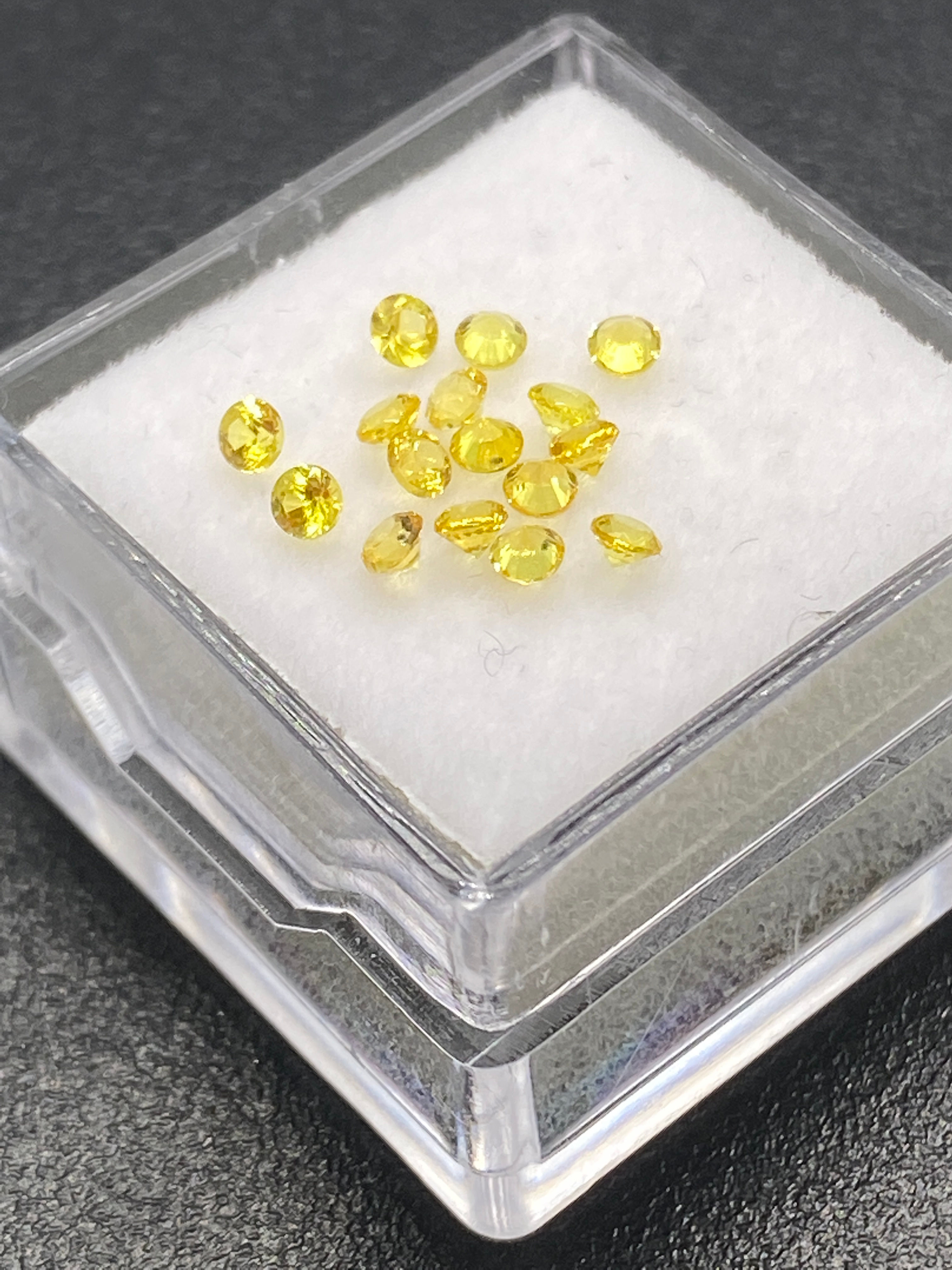 Bright Yellow Sapphire | Round | One piece of 2.2 mm