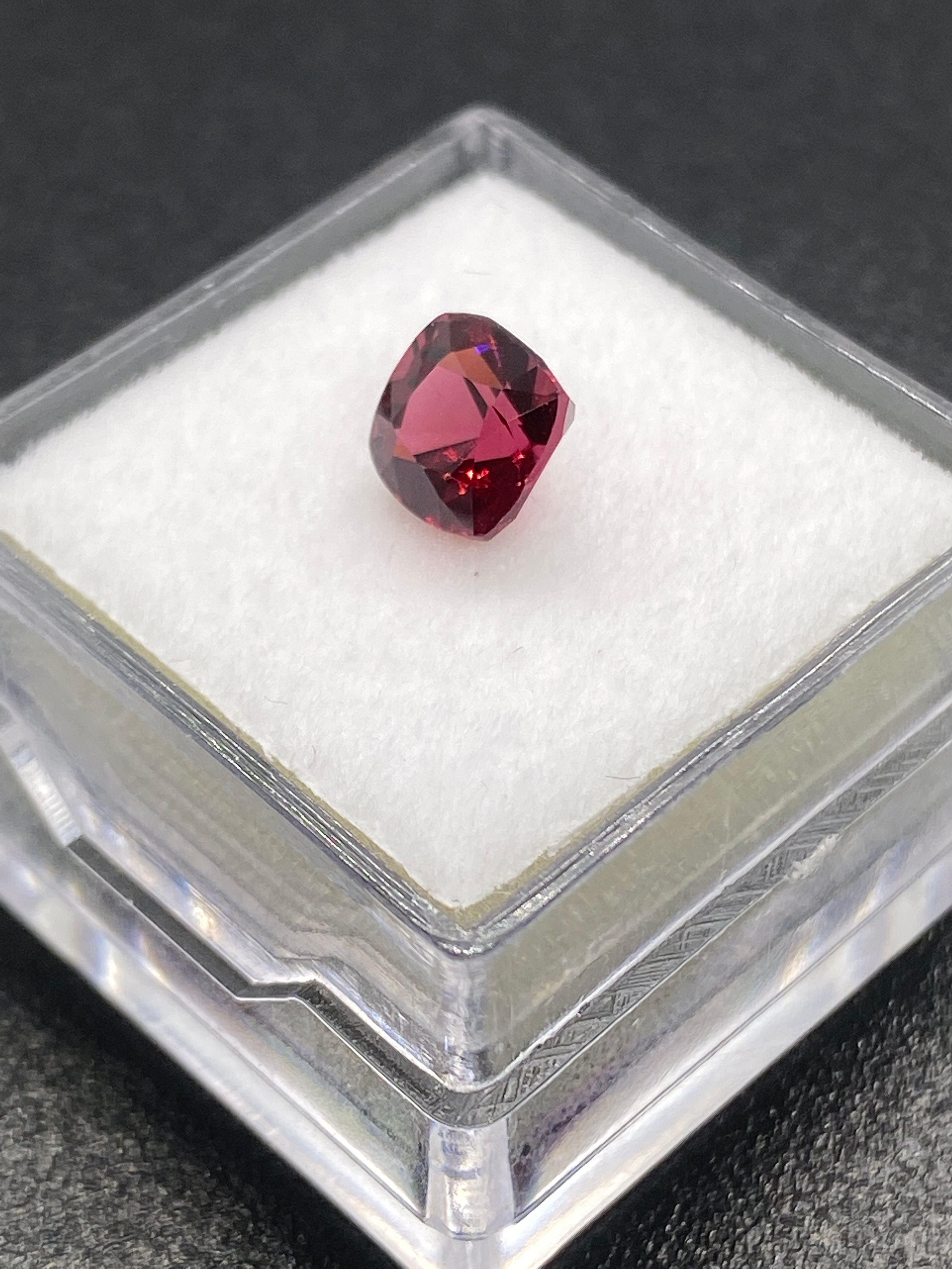 Rhodolite Garnet | Square | 6 mm