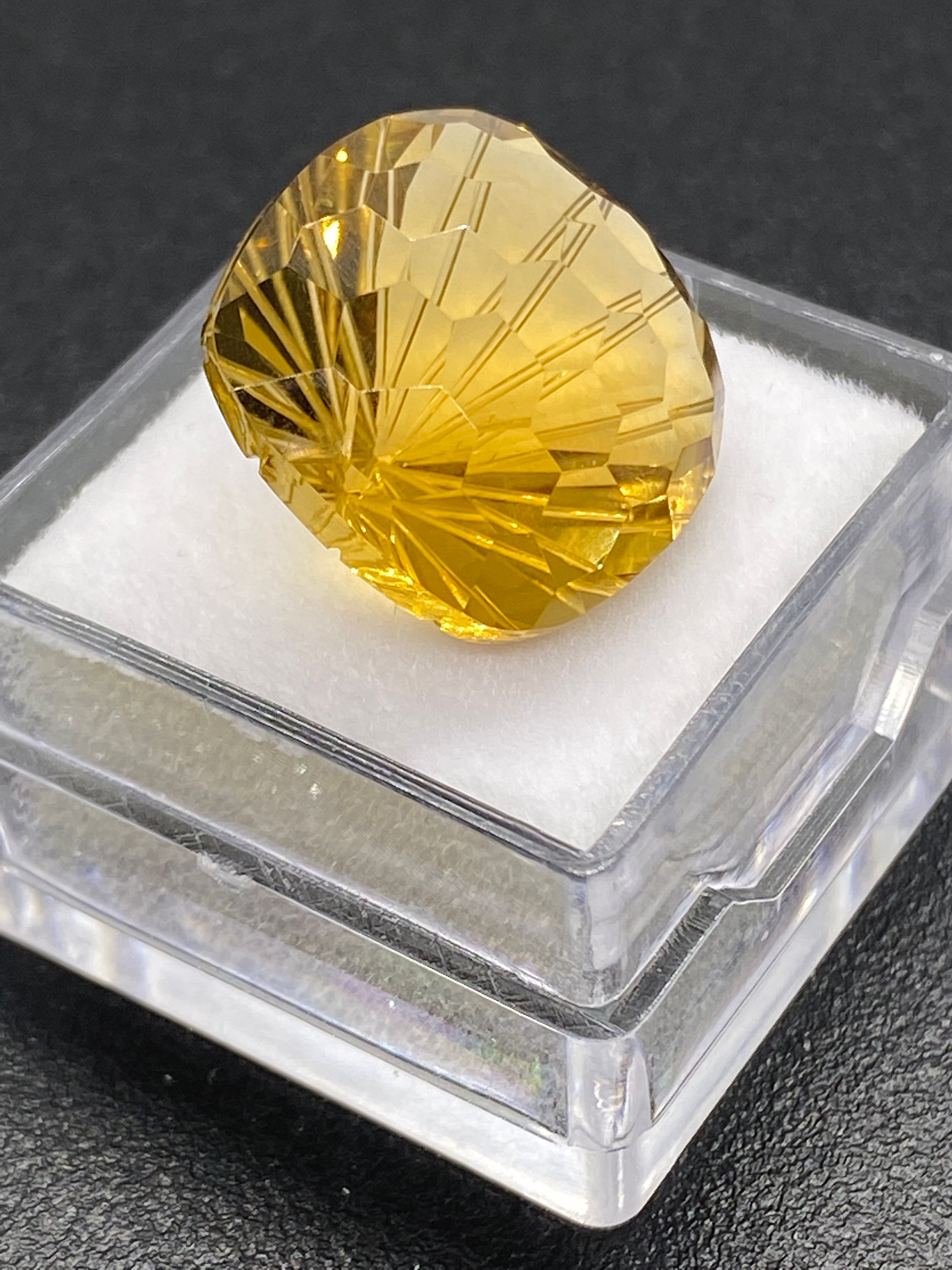 Honeycomb Citrine | Custom Square | 16 mm