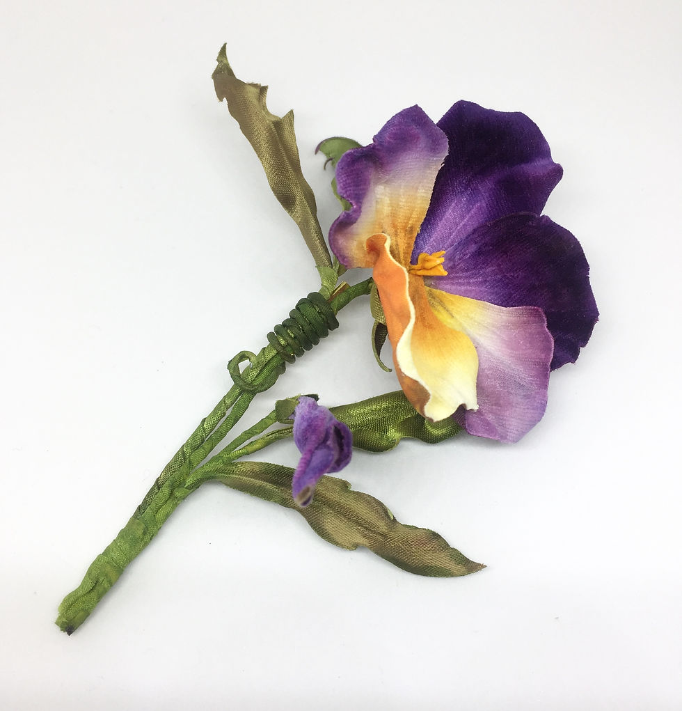 Pansy flower brooch/corsage