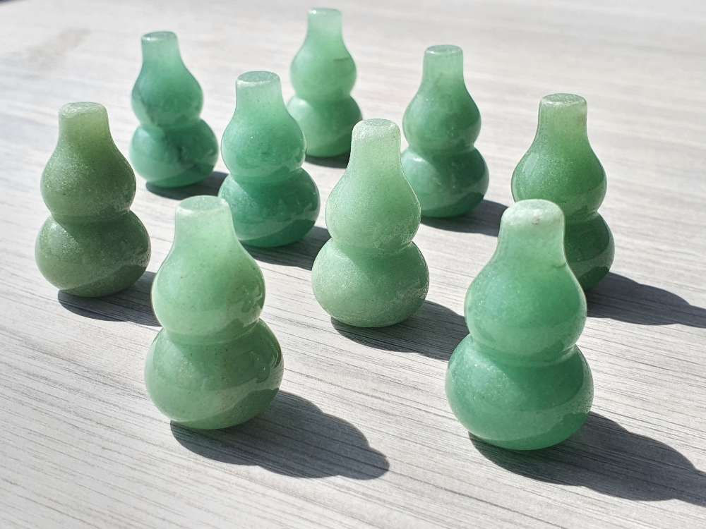Aventurine Hulu * mini size with imperfections H30mm
