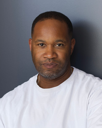 Richard Headshot.jpg