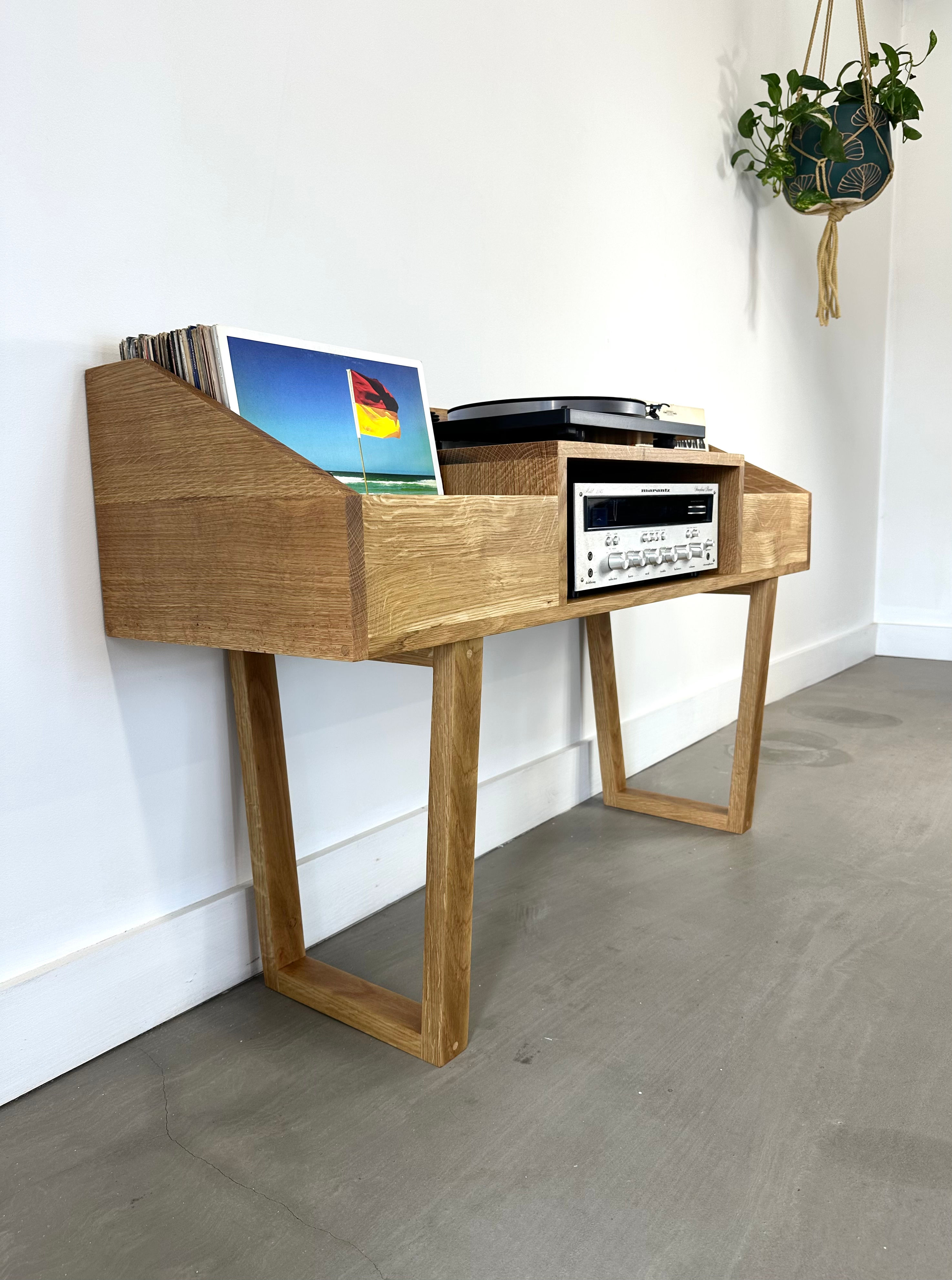 The Lakewood / Vinyl Stand / Solid Hardwood