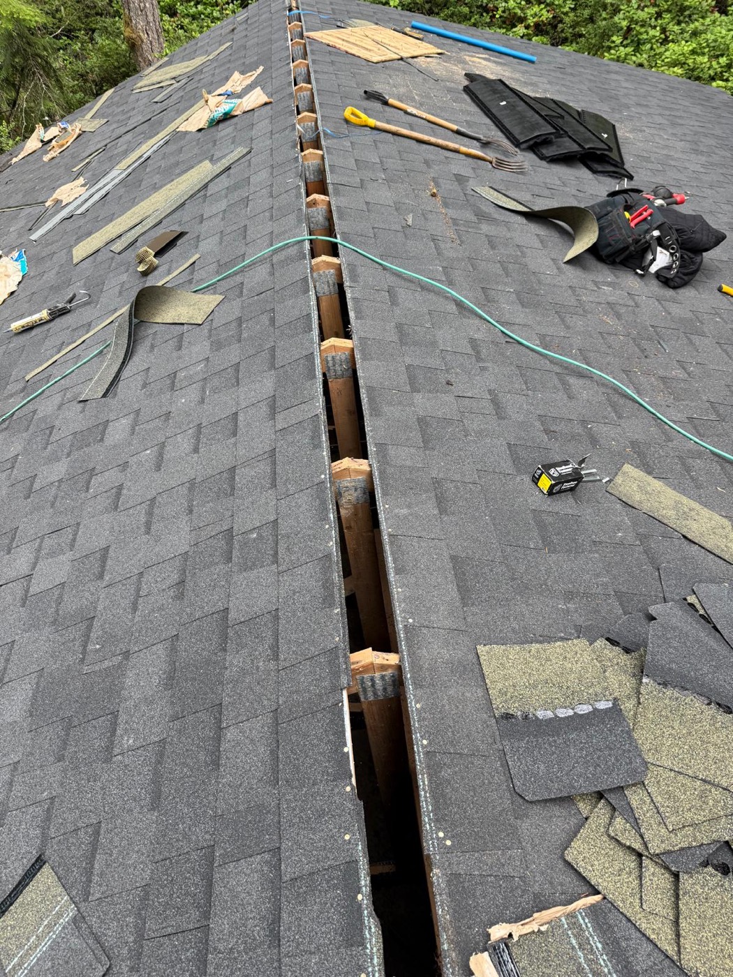 Fenix Roof Service roof replacement project
