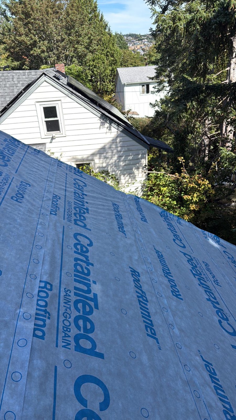 Fenix Roof Service roof replacement project