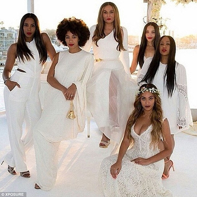 4 Facts About Tina Knowles Wedding