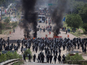 Excarcelan a dos ex mandos policiales de Oaxaca implicados en masacre de Nochixtlán