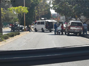 STEUABJO bloquea nuevamente a la altura de la Junta Local