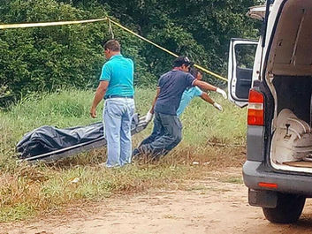 Identifican a los seis ejecutados localizados sobre la carretera estatal que conduce a la población