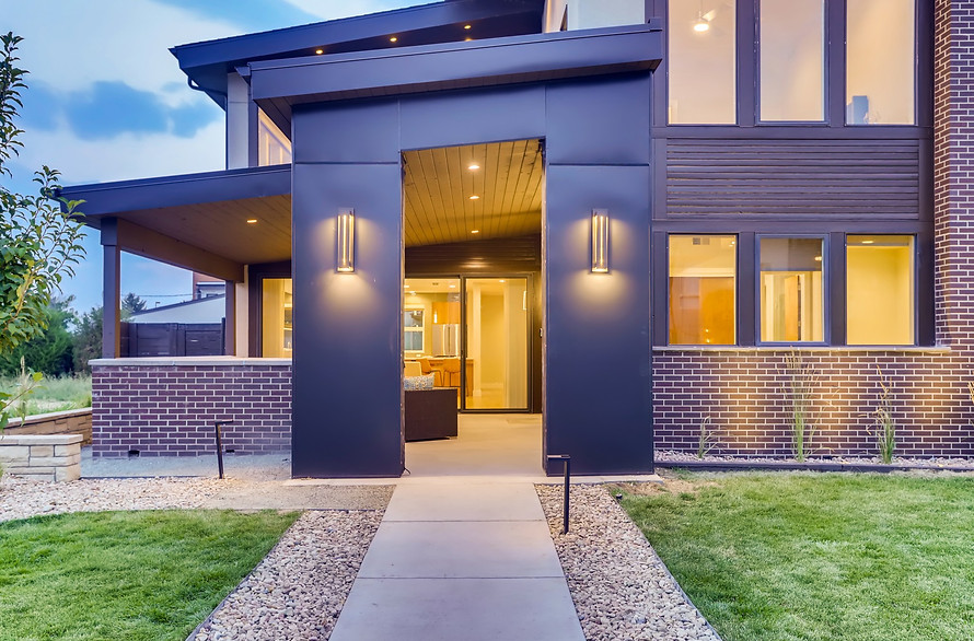 04 Exterior Front Entry.jpg