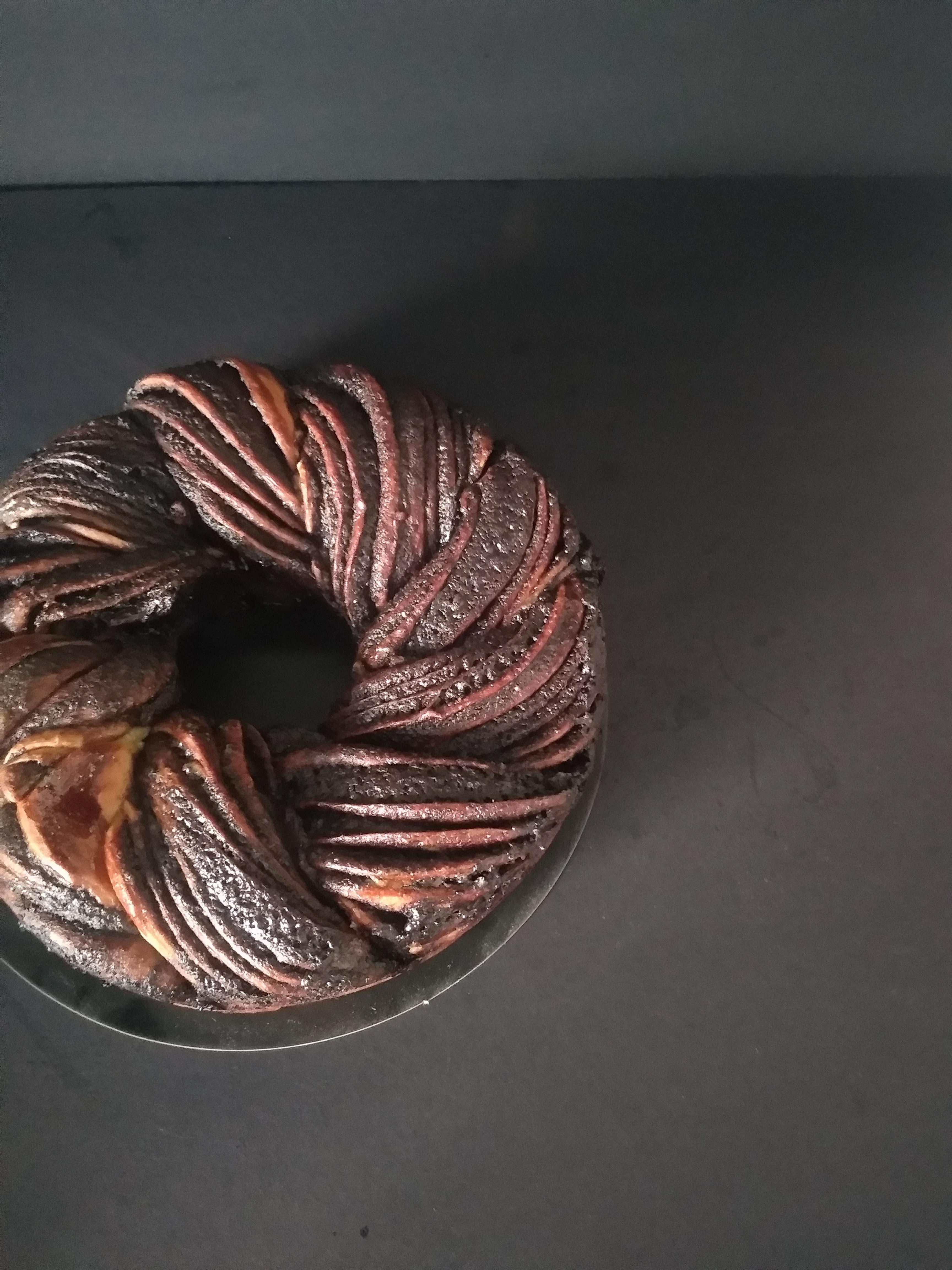 עוגת שמרים ענקית