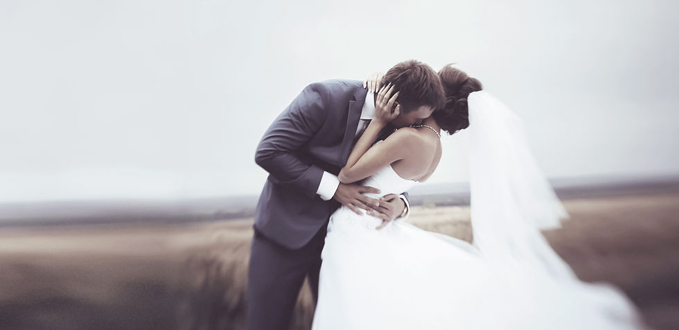 Wedding Couple Kiss