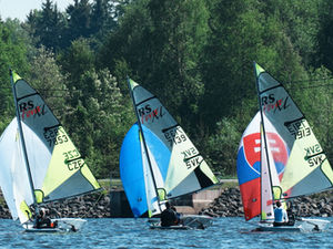 Květáková Regata na velkém dářku - Konečně máme odjetý první velký domácí pohárový závod