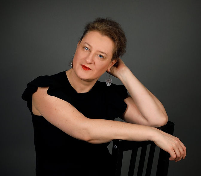 Alena Ndiaye - Business of Art