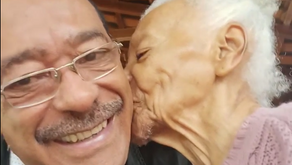 Beijo de mãe