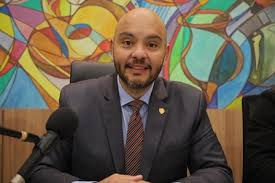 Agnaldo Pereira Lima, Presidente da Câmara dos Vereadores de Ponta Porã é notificado pelo Elo Social, sobre a implantação de projetos no município