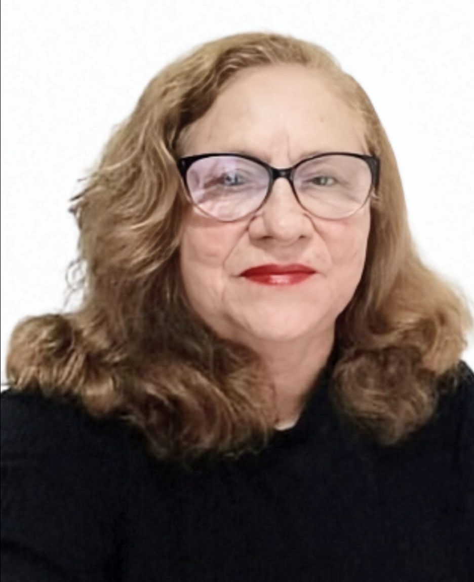 Maria Helena Dias de Oliveira, Agente do Mérito do Elo Social, foi indicada, aprovada e será Laureada, Aclamada e Diplomada como Comendadora da Ordem do Mérito do Elo Social.