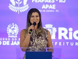 Analine Costa de Castro e Silva, Primeira-dama do Estado do Rio de Janeiro e notificada, convidada e aceita se tornar Embaixadora do Elo Social.