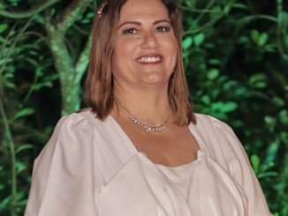 Ediana Cristina do Nascimento, foi indicada, aprovada e será Credenciada, Laureada, Aclamada e Diplomada como Comendadora da Ordem do Mérito do Elo Social.